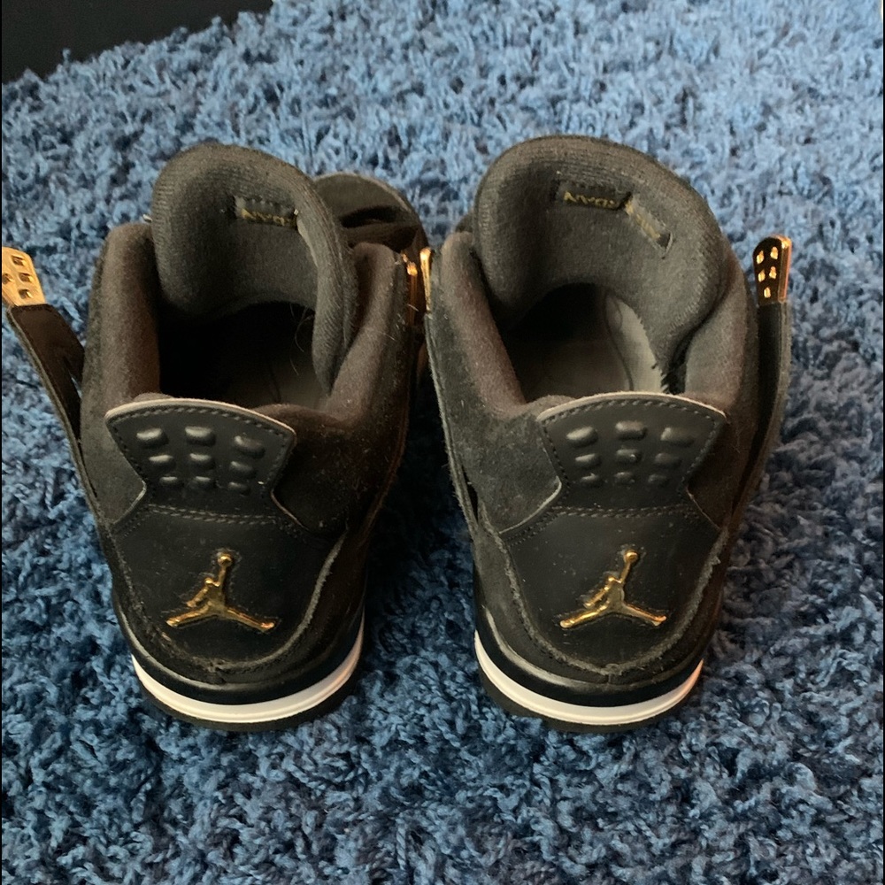 Jordan 4 - Picture 3 of 5